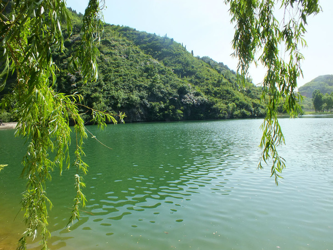 豫西大峡谷漂流+百草园二日游