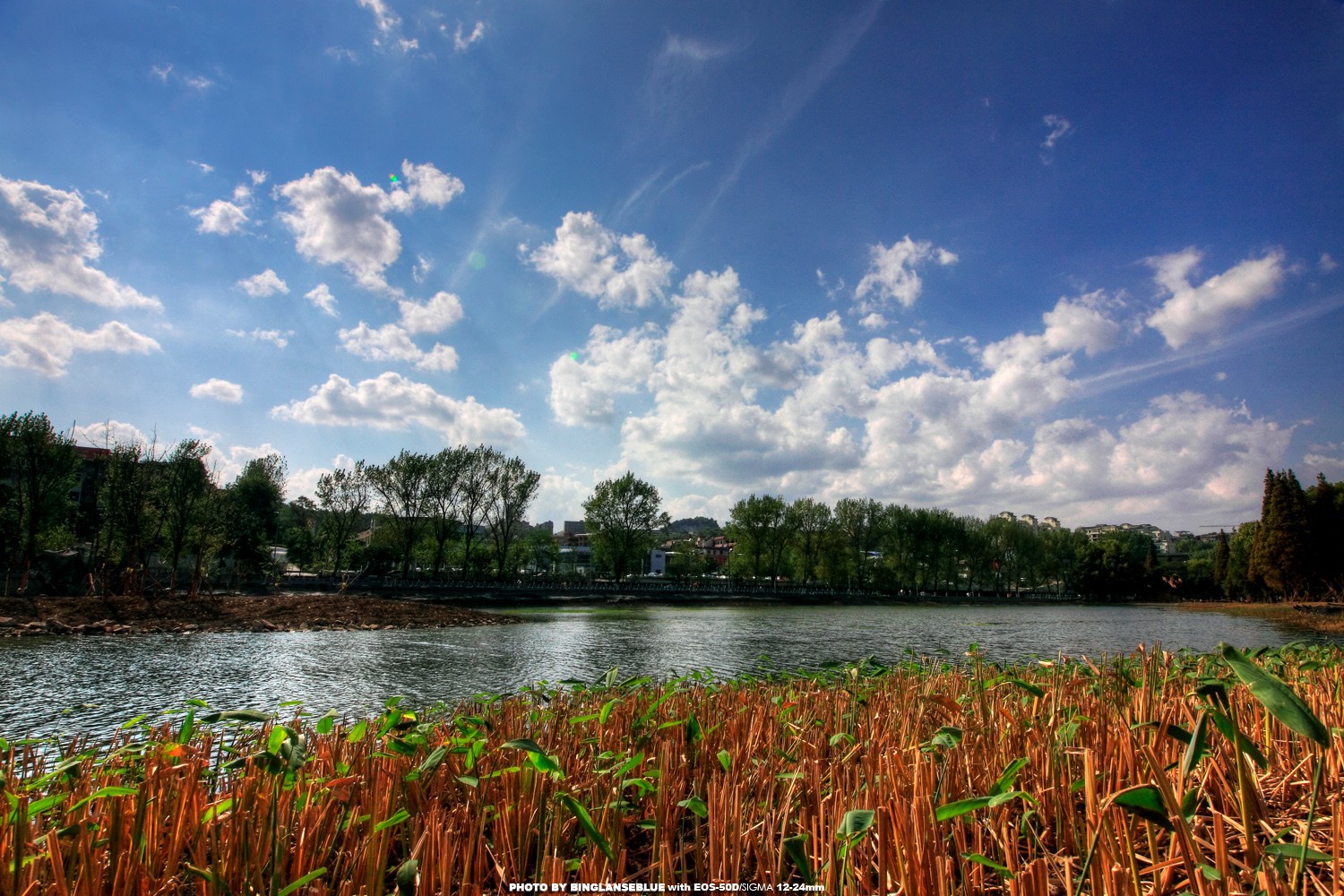 贵阳-黄果树-天星桥-陡坡塘瀑布-天河潭-青岩古镇-湿地公园双卧6日游