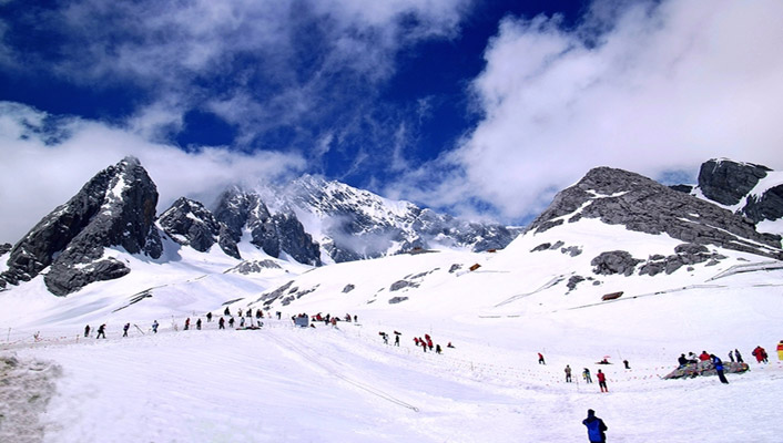 玉龙雪山